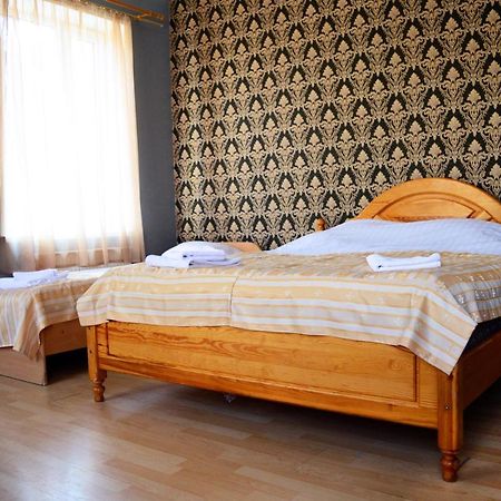 Well Hotel Riga Esterno foto