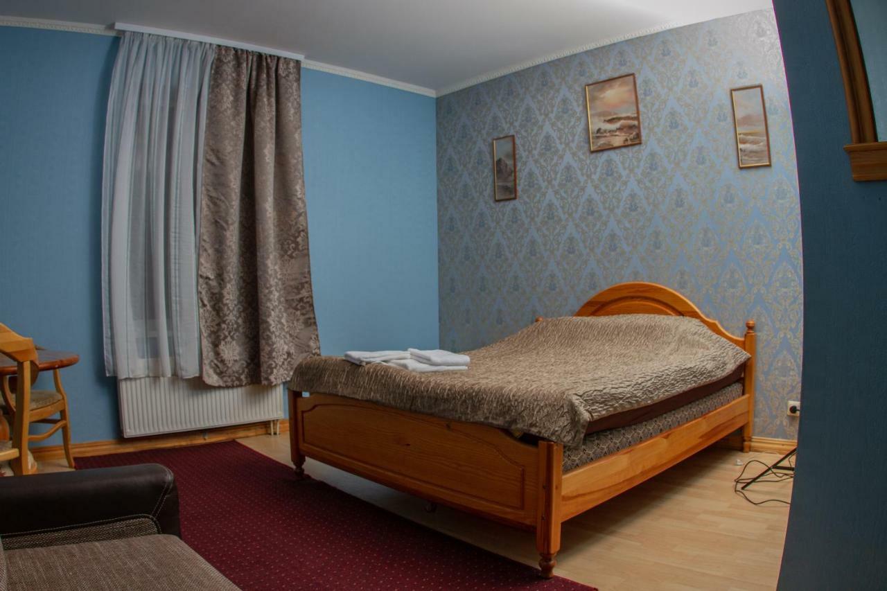 Well Hotel Riga Esterno foto
