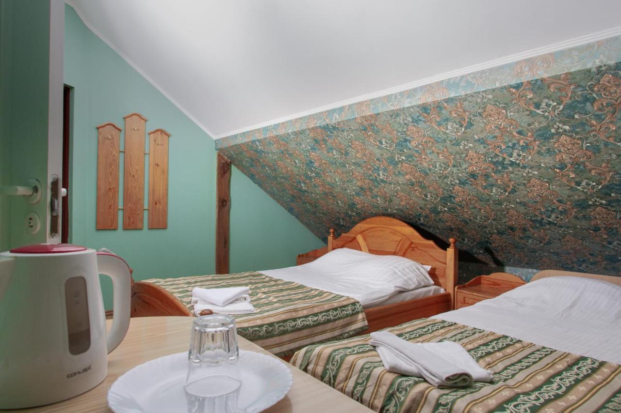 Well Hotel Riga Esterno foto